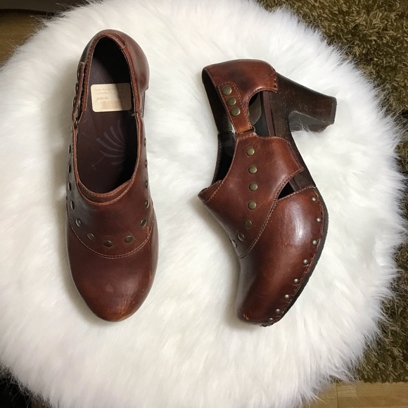 Dansko Shoes - Dansko Clogs Heel Ryder Brown Leather Full Grain
